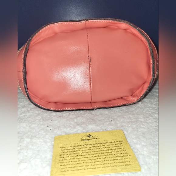 Patricia Nash Woven Purse Bag Coral Peach Tan Blue Gold Hardware - Picture 15 of 16